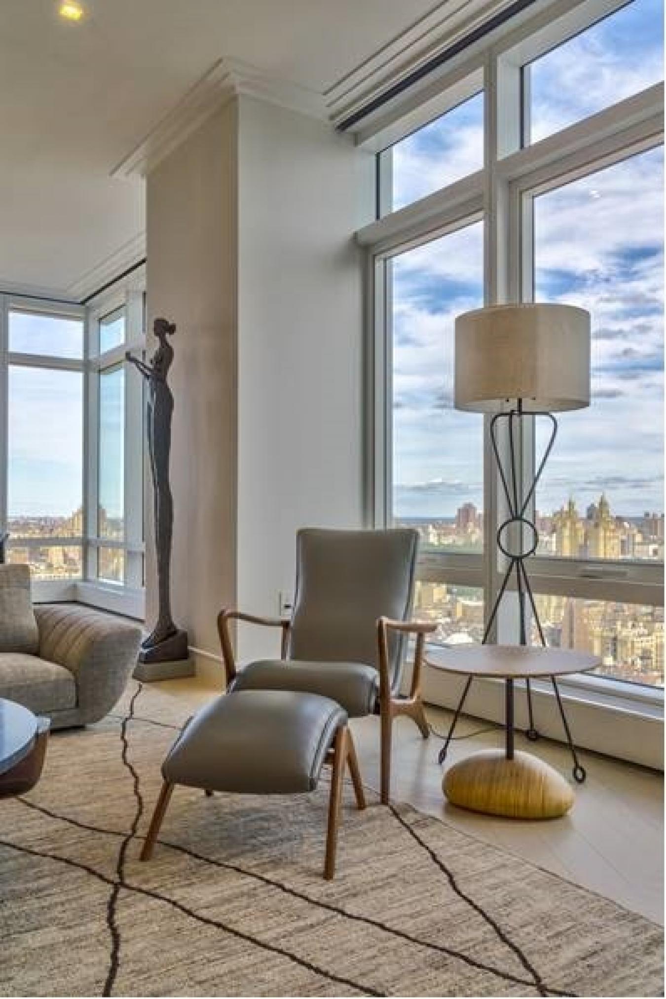 New York, New York, 10023, United States, 3 Bedrooms Bedrooms, ,3 BathroomsBathrooms,Residential,For Sale,1868977