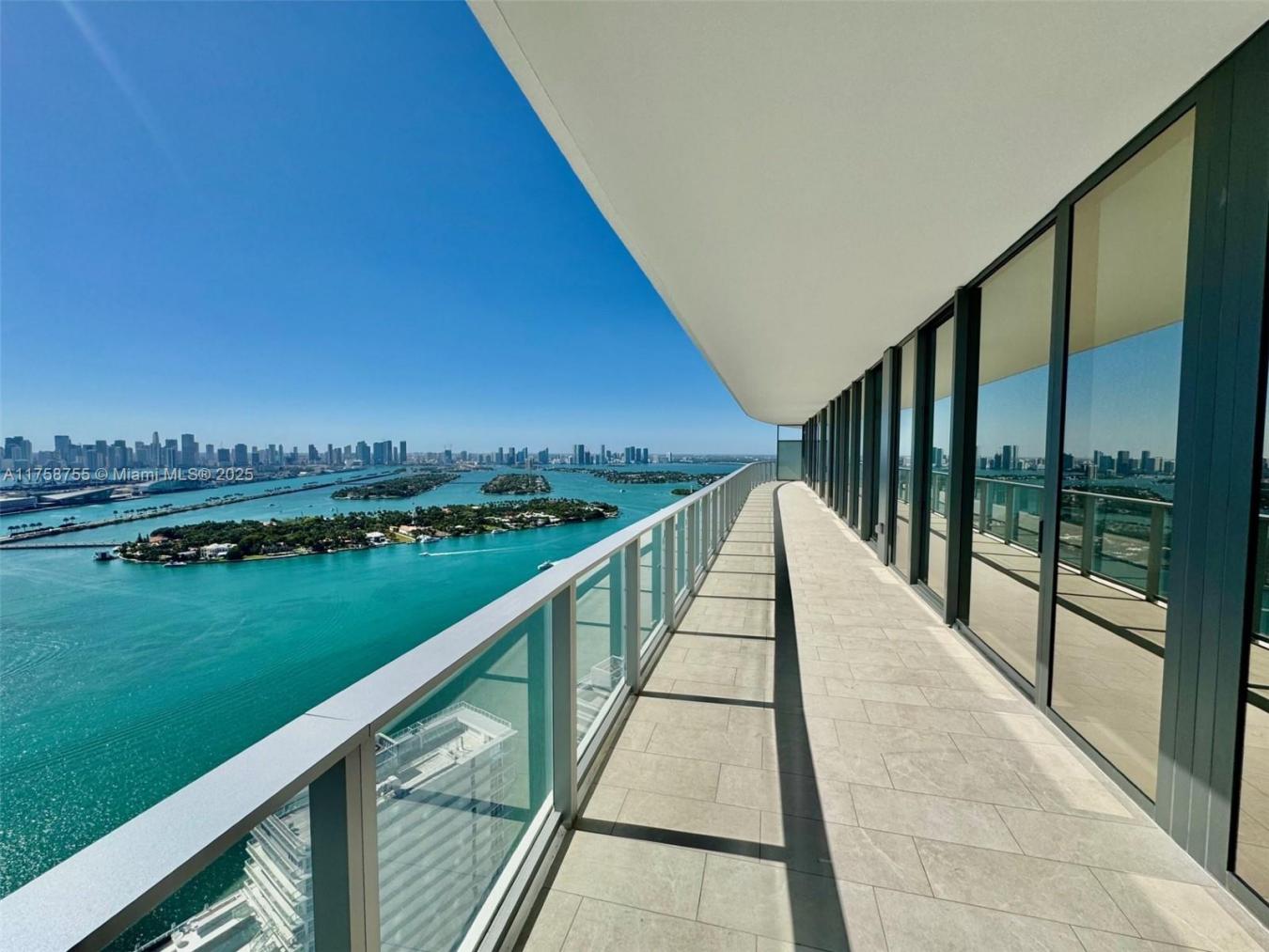 Miami Beach, Florida, 33139, United States, 3 Bedrooms Bedrooms, ,3 BathroomsBathrooms,Residential,For Sale,1871414