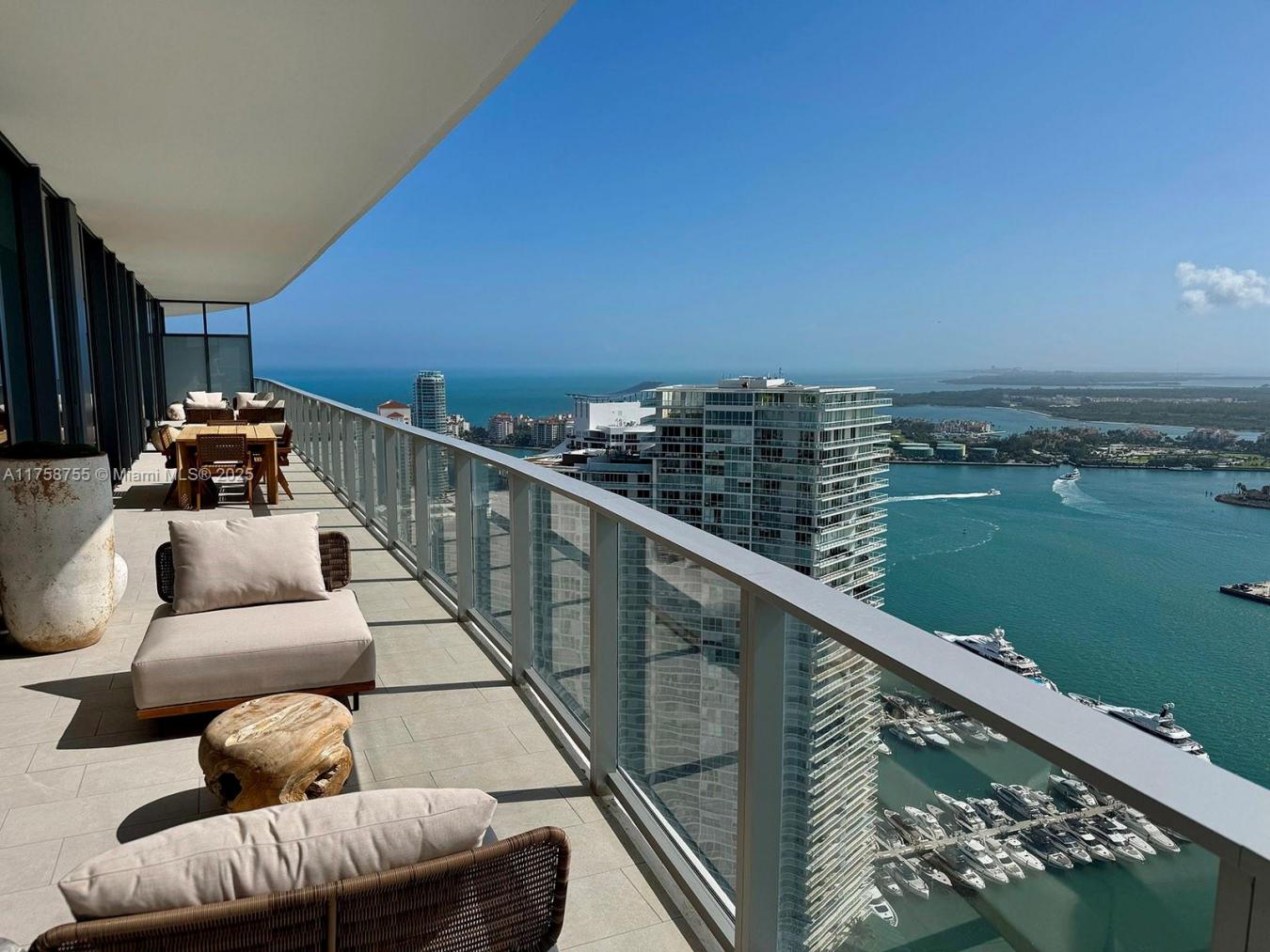 Miami Beach, Florida, 33139, United States, 3 Bedrooms Bedrooms, ,3 BathroomsBathrooms,Residential,For Sale,1871414