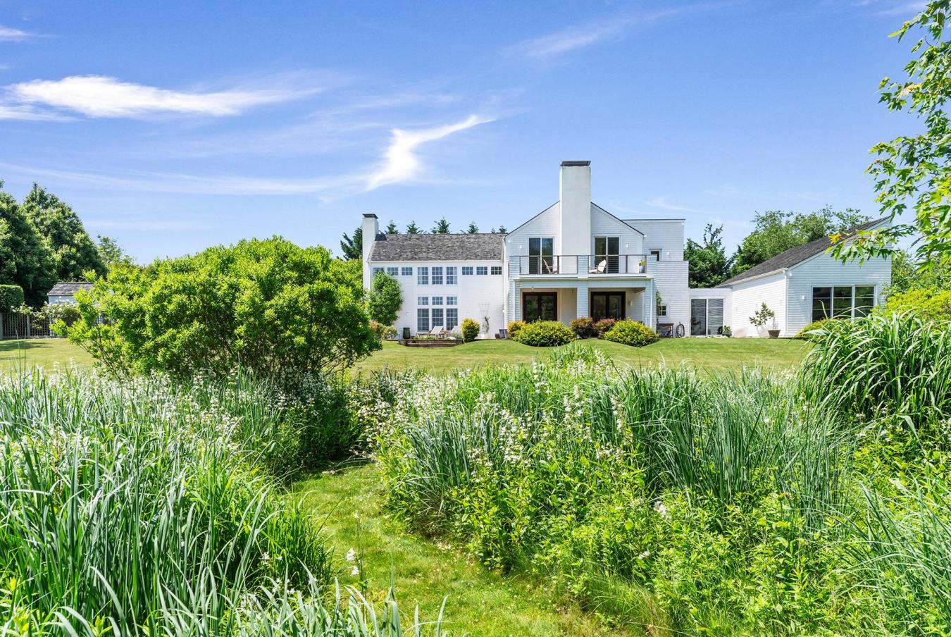 Water Mill, New York, 11976, United States, 4 Bedrooms Bedrooms, ,3 BathroomsBathrooms,Residential,For Sale,1868975