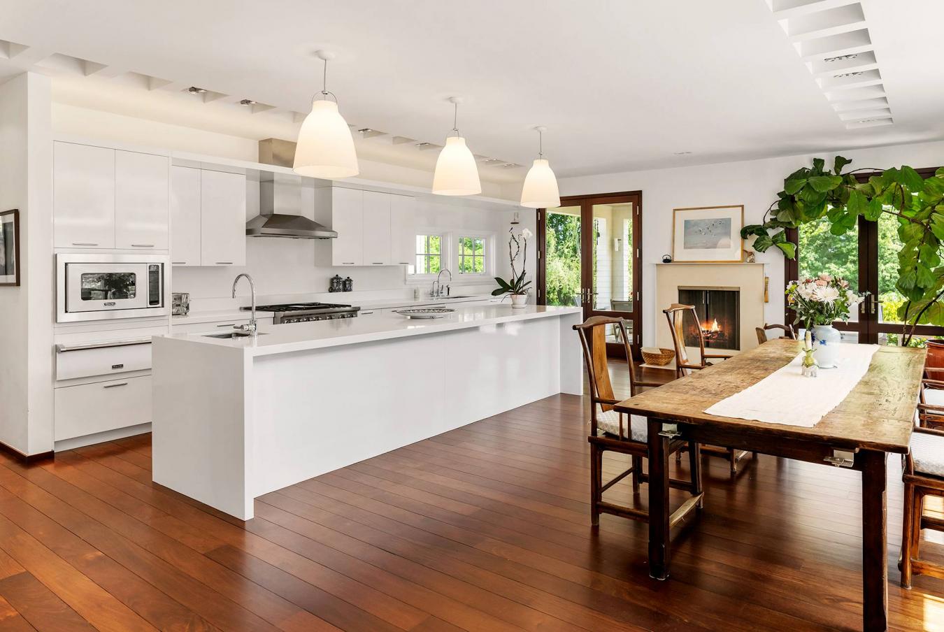 Water Mill, New York, 11976, United States, 4 Bedrooms Bedrooms, ,3 BathroomsBathrooms,Residential,For Sale,1868975