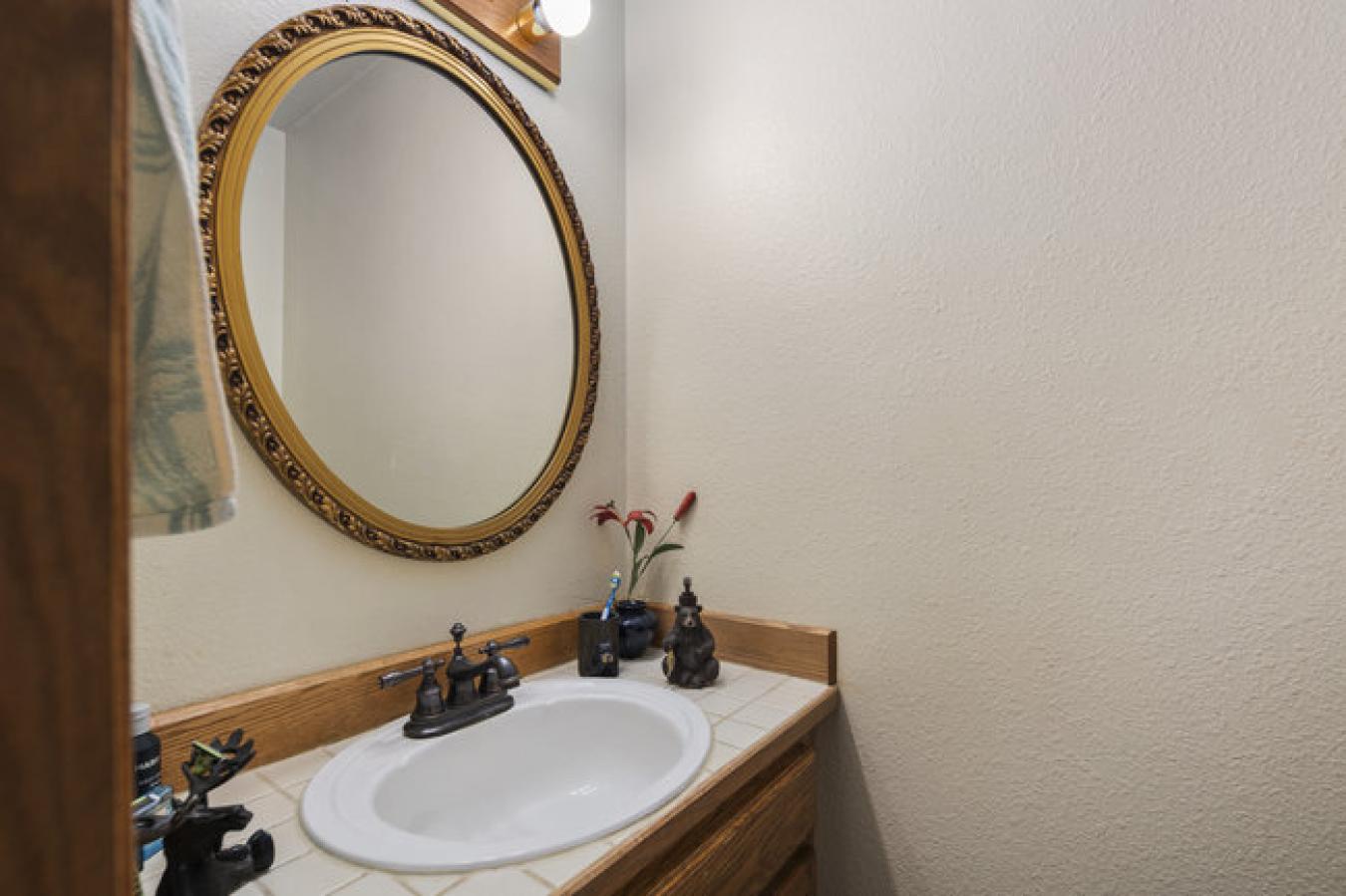 Easton, Kittitas County, 98925, United States, 2 Bedrooms Bedrooms, ,1 BathroomBathrooms,Residential,For Sale,1877682