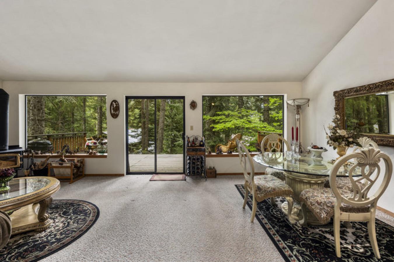 Easton, Kittitas County, 98925, United States, 2 Bedrooms Bedrooms, ,1 BathroomBathrooms,Residential,For Sale,1877682