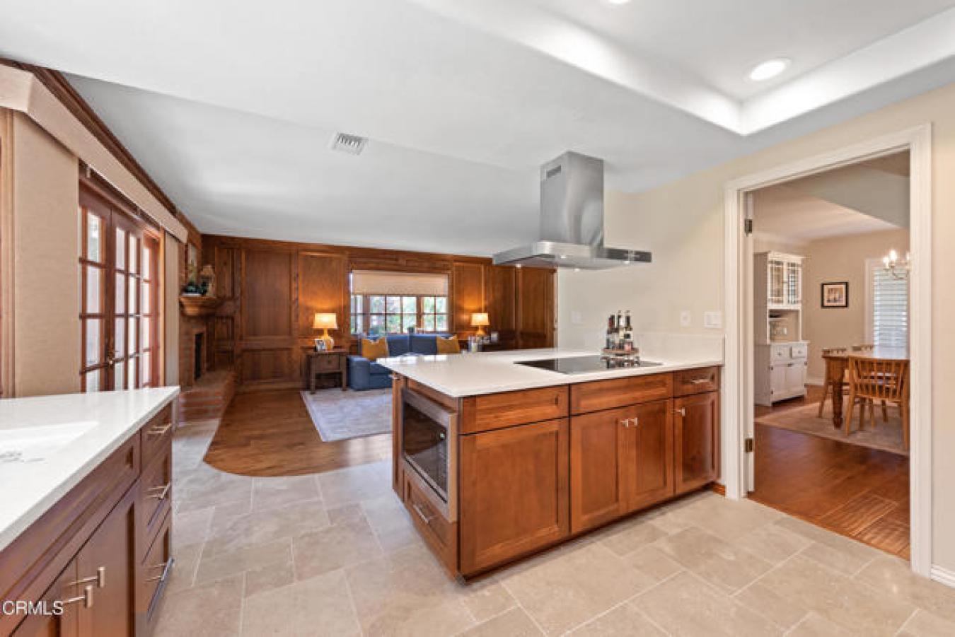 Camarillo, California, 93010, United States, 5 Bedrooms Bedrooms, ,2 BathroomsBathrooms,Residential,For Sale,1877678