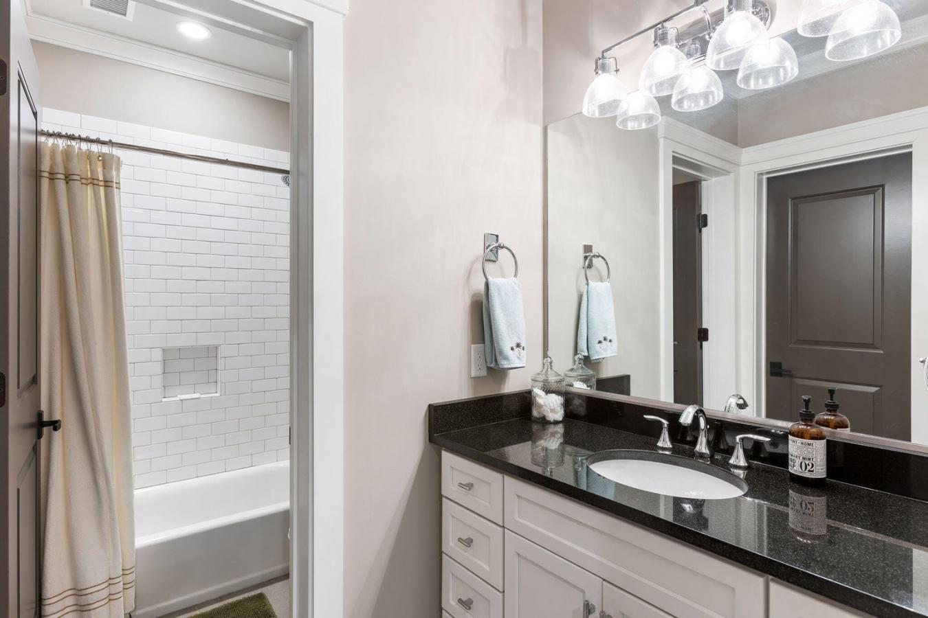Seabrook Island, South Carolina, 29455, United States, 4 Bedrooms Bedrooms, ,3 BathroomsBathrooms,Residential,For Sale,1868952