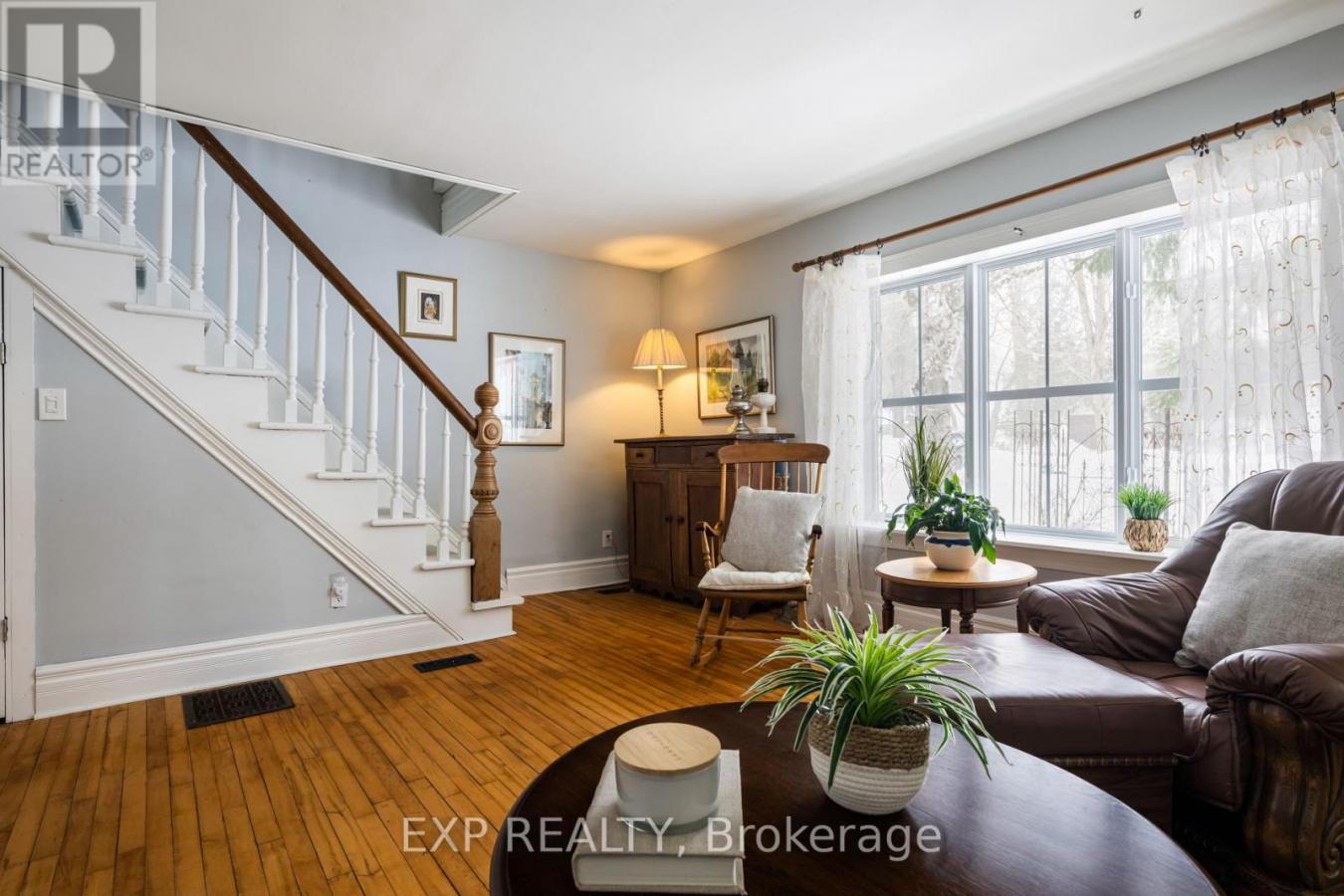 Amaranth, ON, L9W3Z3, Canada, 3 Bedrooms Bedrooms, ,Residential,For Sale,1877670