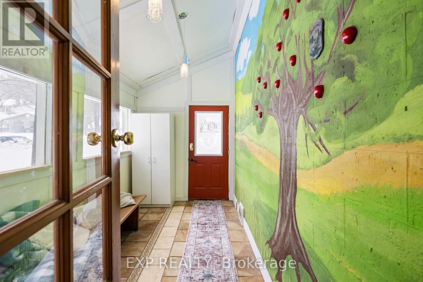 Amaranth, ON, L9W3Z3, Canada, 3 Bedrooms Bedrooms, ,Residential,For Sale,1877670