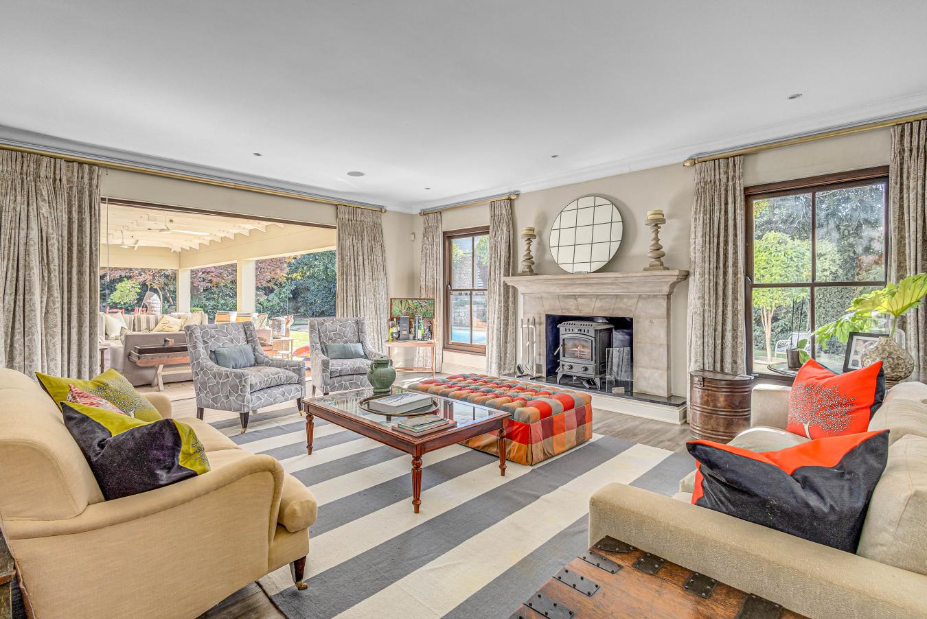Johannesburg, Johannesburg, 2190, South Africa, 6 Bedrooms Bedrooms, ,5 BathroomsBathrooms,Residential,For Sale,1877671