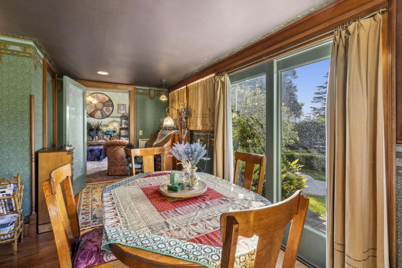 Escondido, San Diego, 92025, United States, 4 Bedrooms Bedrooms, ,3 BathroomsBathrooms,Residential,For Sale,1879925