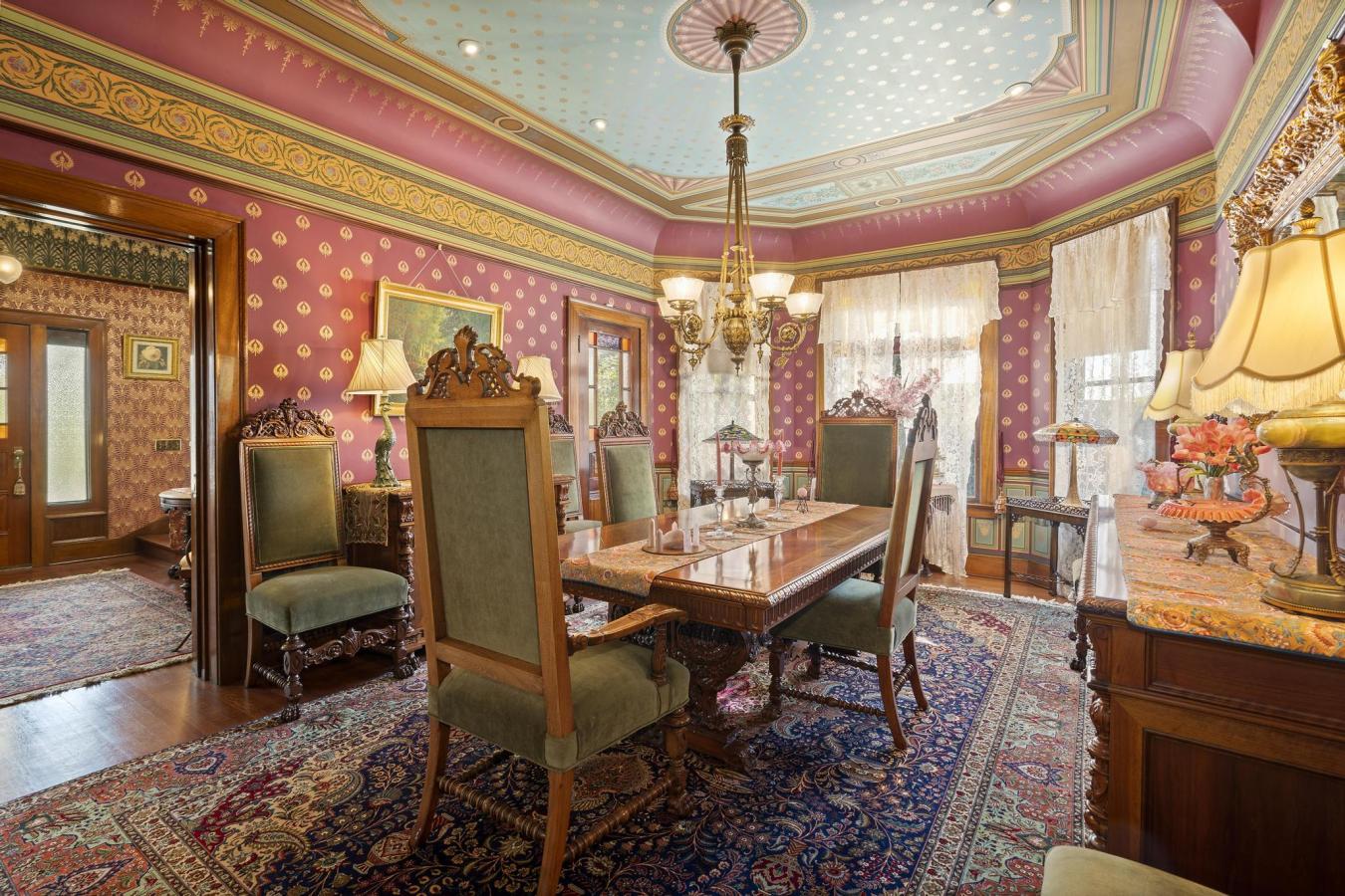 Escondido, San Diego, 92025, United States, 4 Bedrooms Bedrooms, ,3 BathroomsBathrooms,Residential,For Sale,1879925