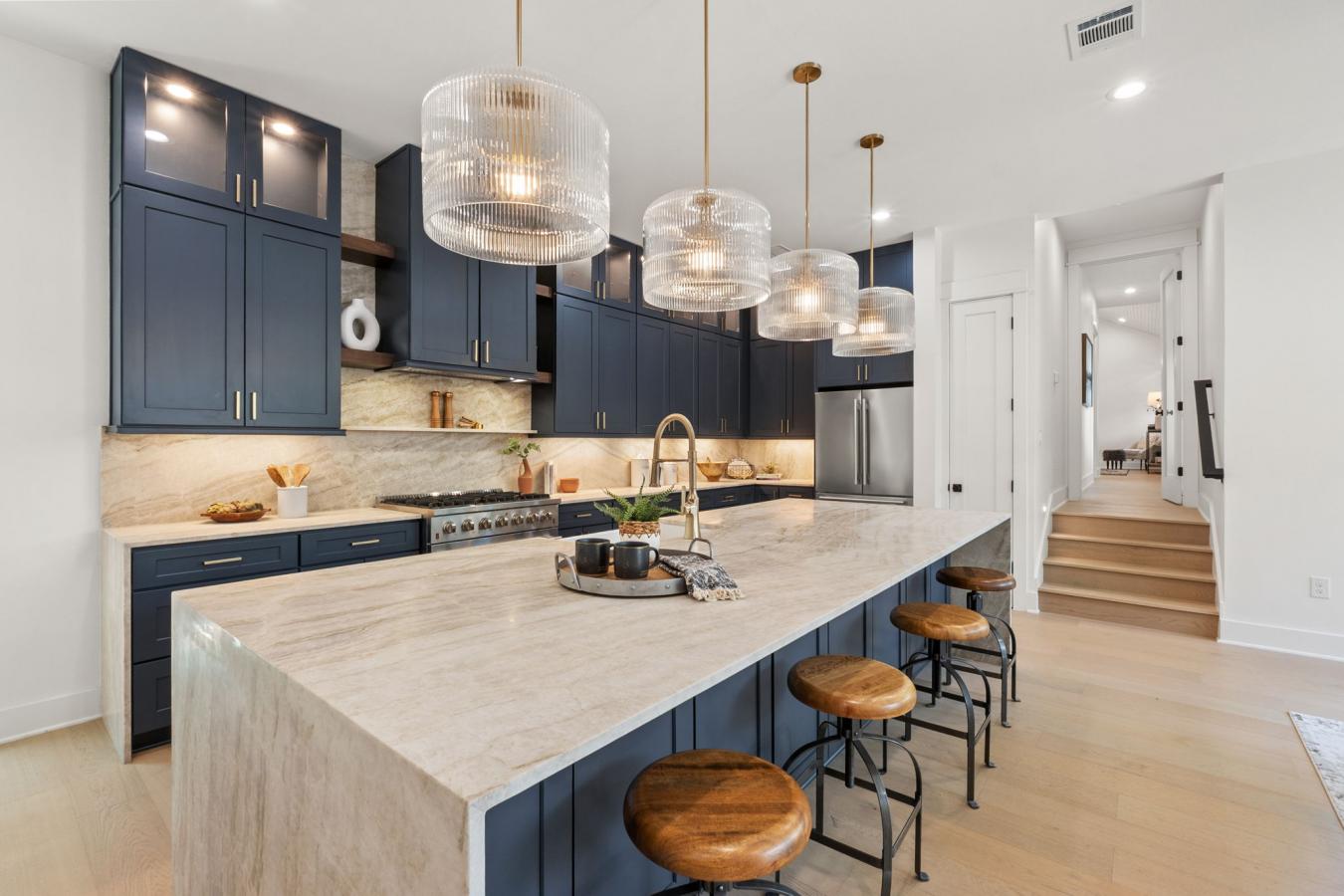 Austin, Travis, 78702, United States, 4 Bedrooms Bedrooms, ,3 BathroomsBathrooms,Residential,For Sale,1879924