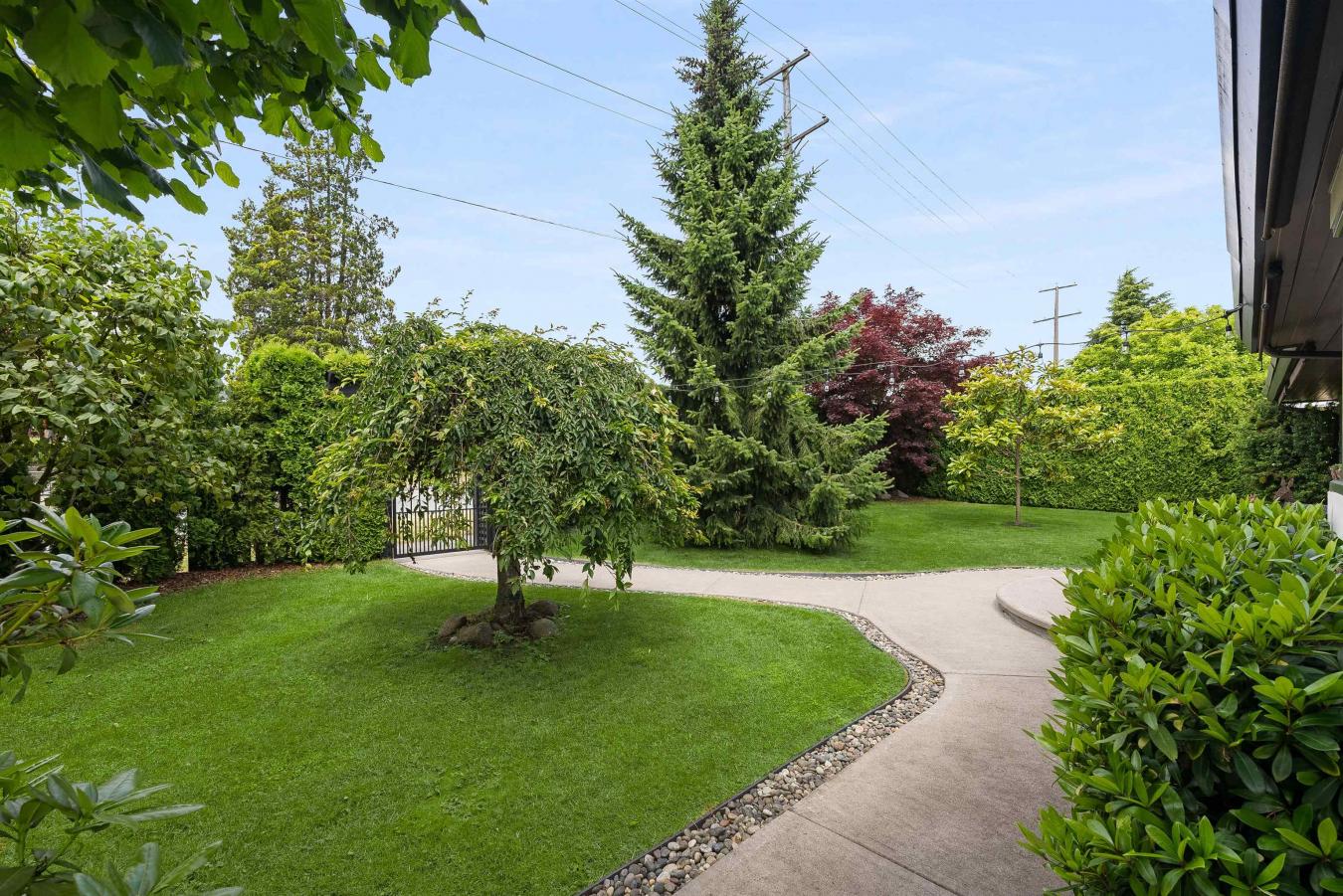 New Westminster, BC, V3L4J7, Canada, 5 Bedrooms Bedrooms, ,3 BathroomsBathrooms,Residential,For Sale,1879921