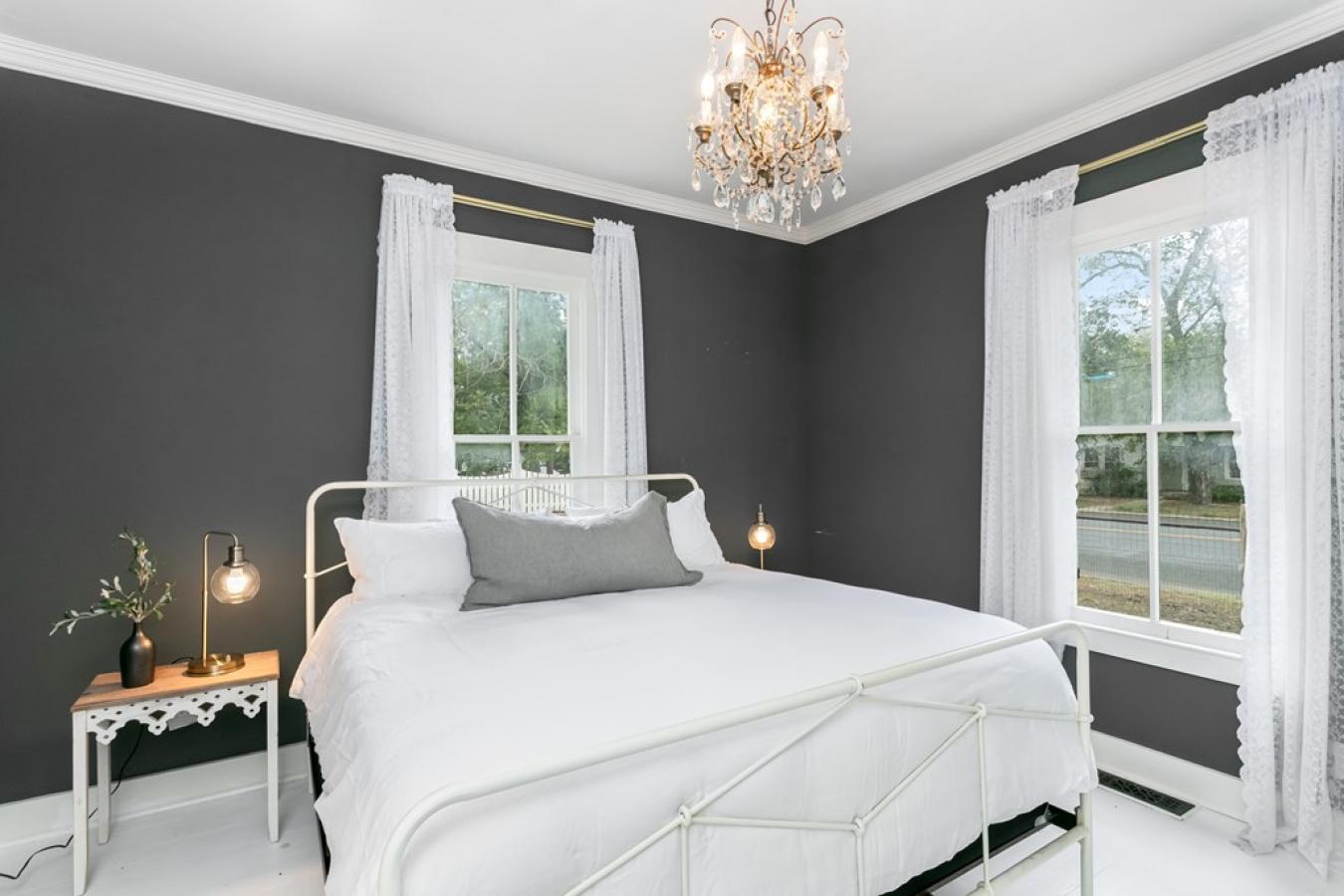 Fredericksburg, Texas, 78624, United States, 2 Bedrooms Bedrooms, ,1 BathroomBathrooms,Residential,For Sale,1879916