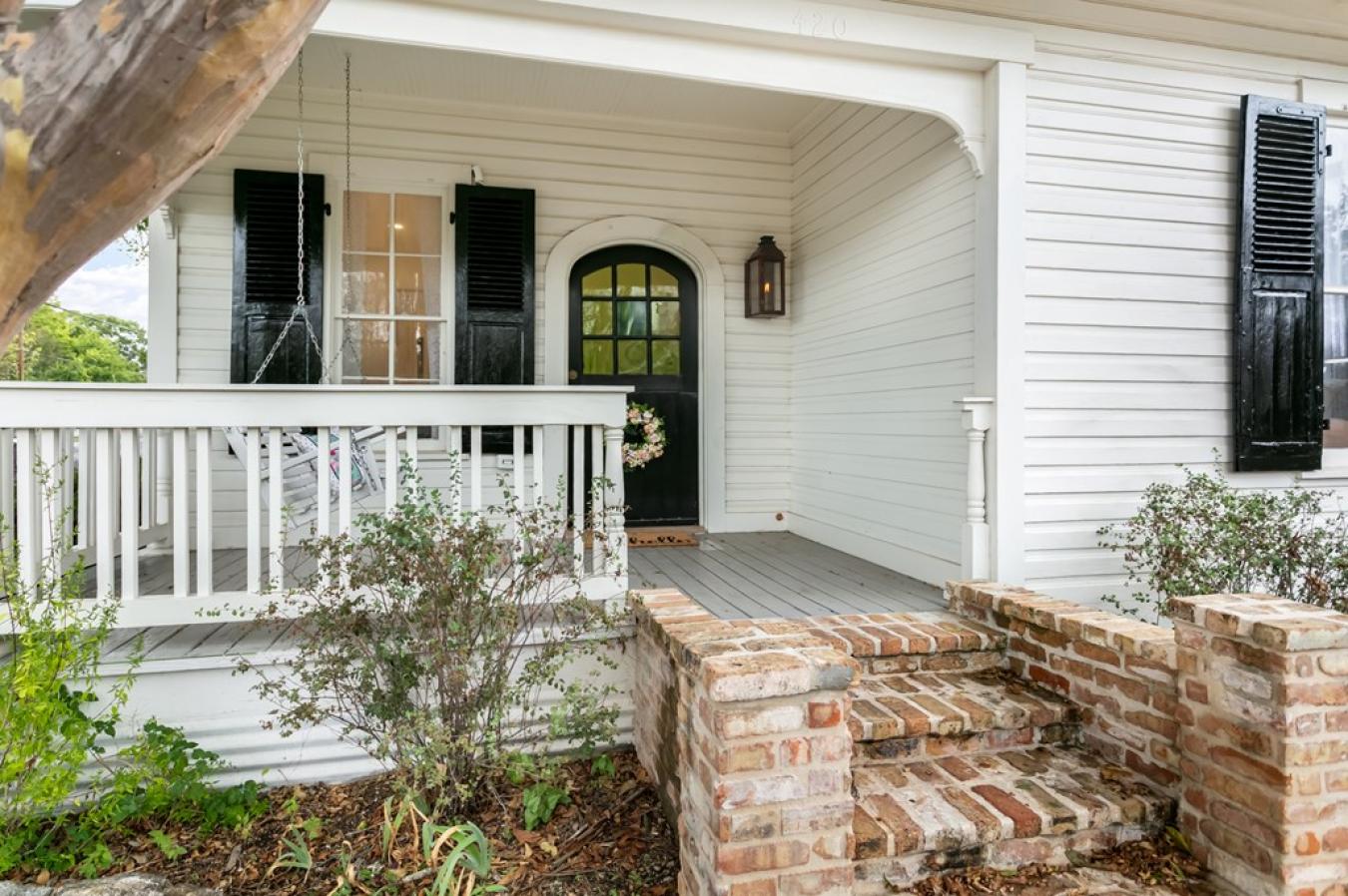 Fredericksburg, Texas, 78624, United States, 2 Bedrooms Bedrooms, ,1 BathroomBathrooms,Residential,For Sale,1879916