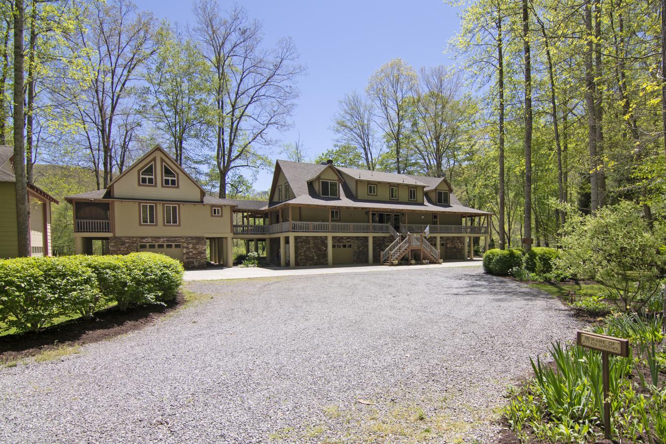 Lewisburg, Greenbrier, 24901, United States, 5 Bedrooms Bedrooms, ,3 BathroomsBathrooms,Residential,For Sale,1871400