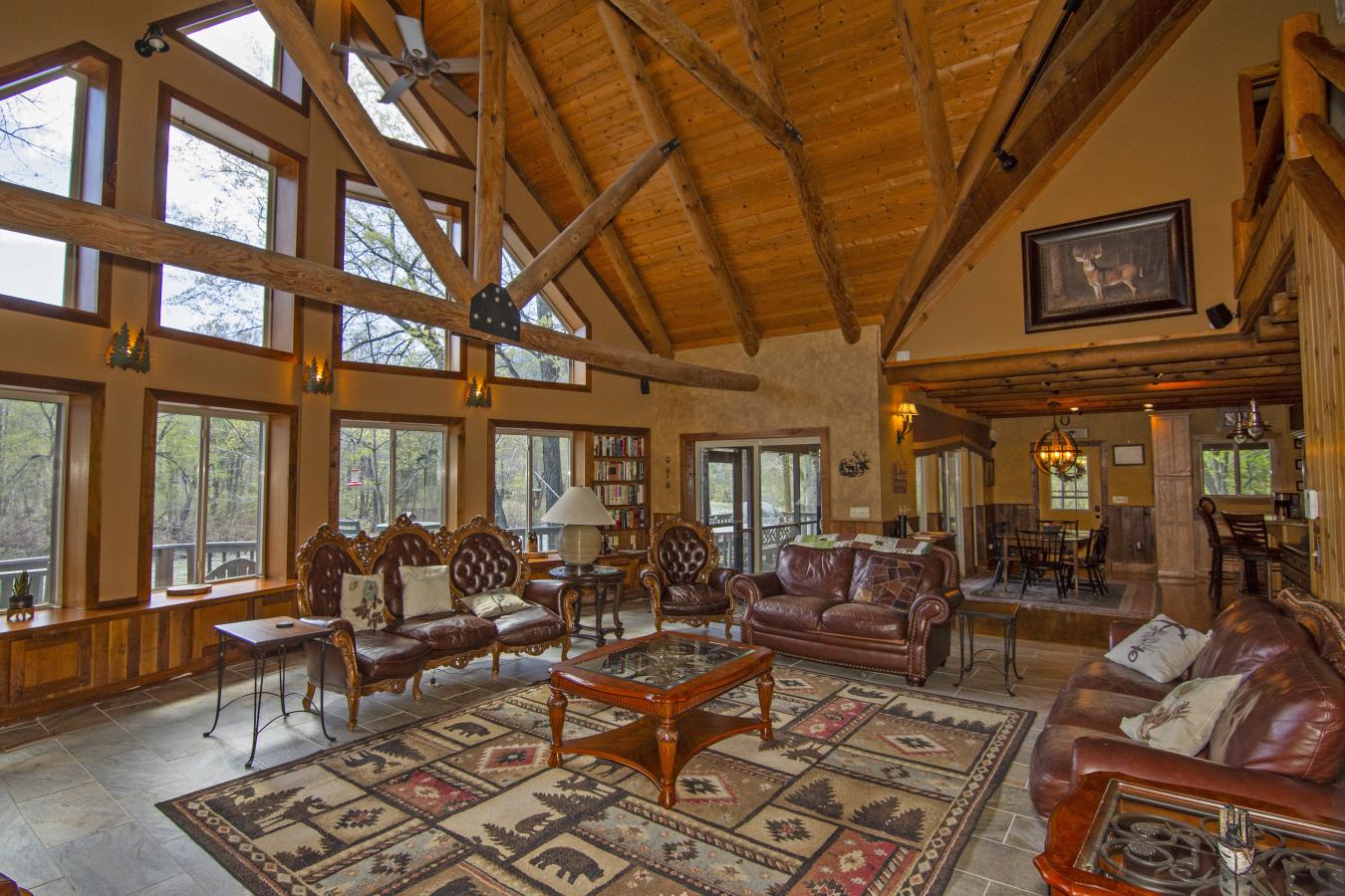 Lewisburg, Greenbrier, 24901, United States, 5 Bedrooms Bedrooms, ,3 BathroomsBathrooms,Residential,For Sale,1871400