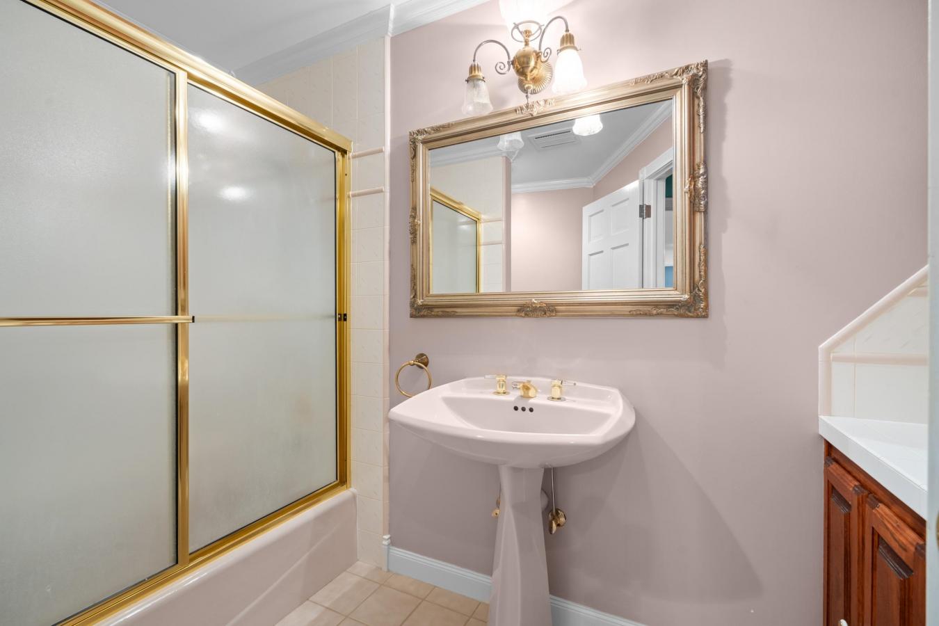 Idaho Falls, Idaho, 83406, United States, 4 Bedrooms Bedrooms, ,3 BathroomsBathrooms,Residential,For Sale,1879909