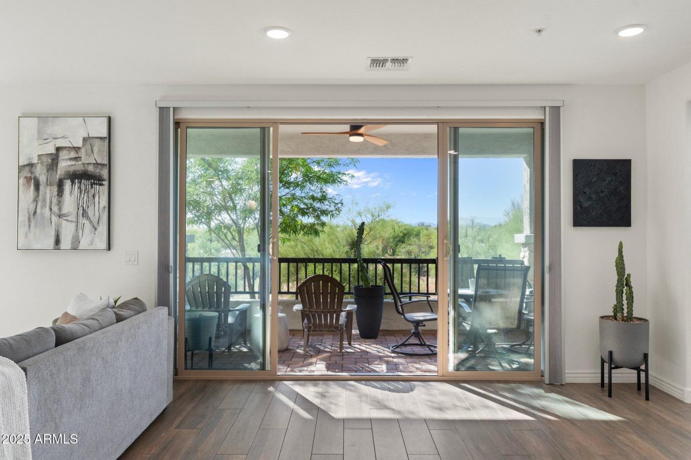 Cave Creek, Arizona, 85331, United States, 3 Bedrooms Bedrooms, ,2 BathroomsBathrooms,Residential,For Sale,1879907