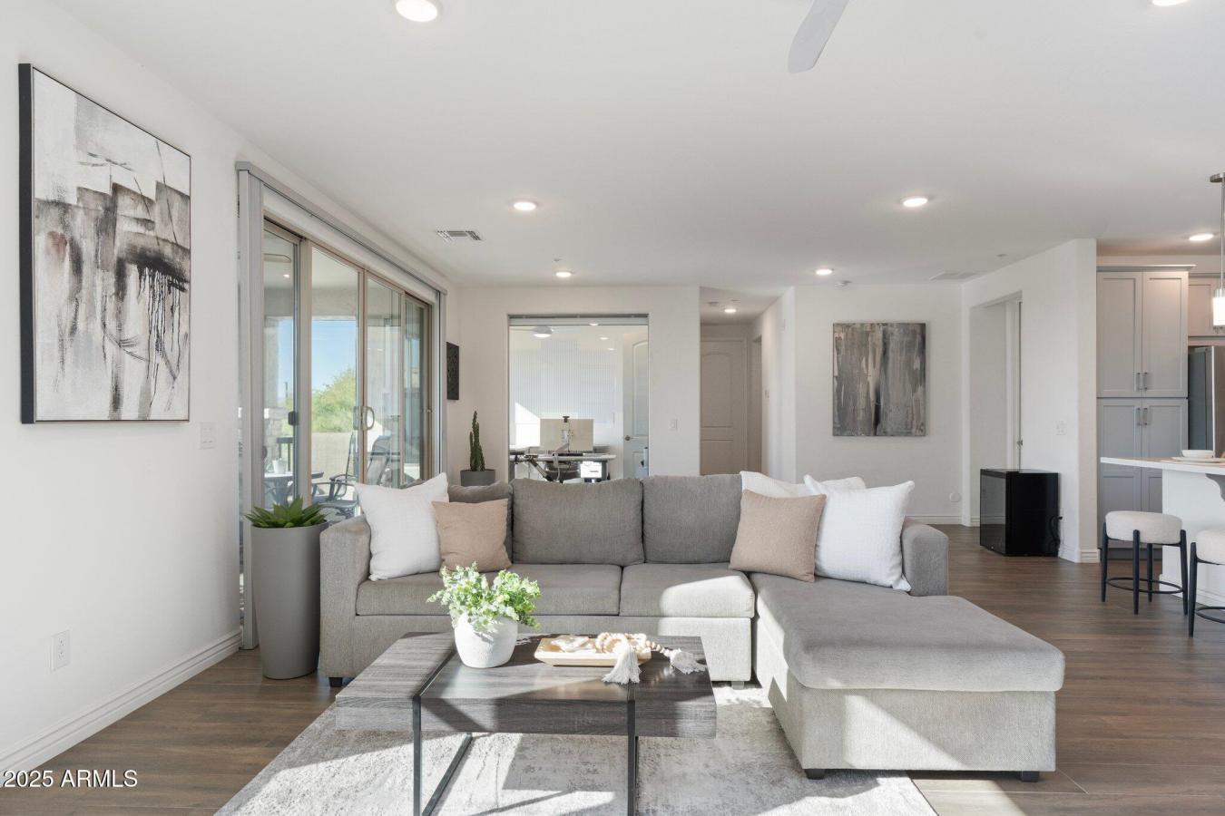 Cave Creek, Arizona, 85331, United States, 3 Bedrooms Bedrooms, ,2 BathroomsBathrooms,Residential,For Sale,1879907