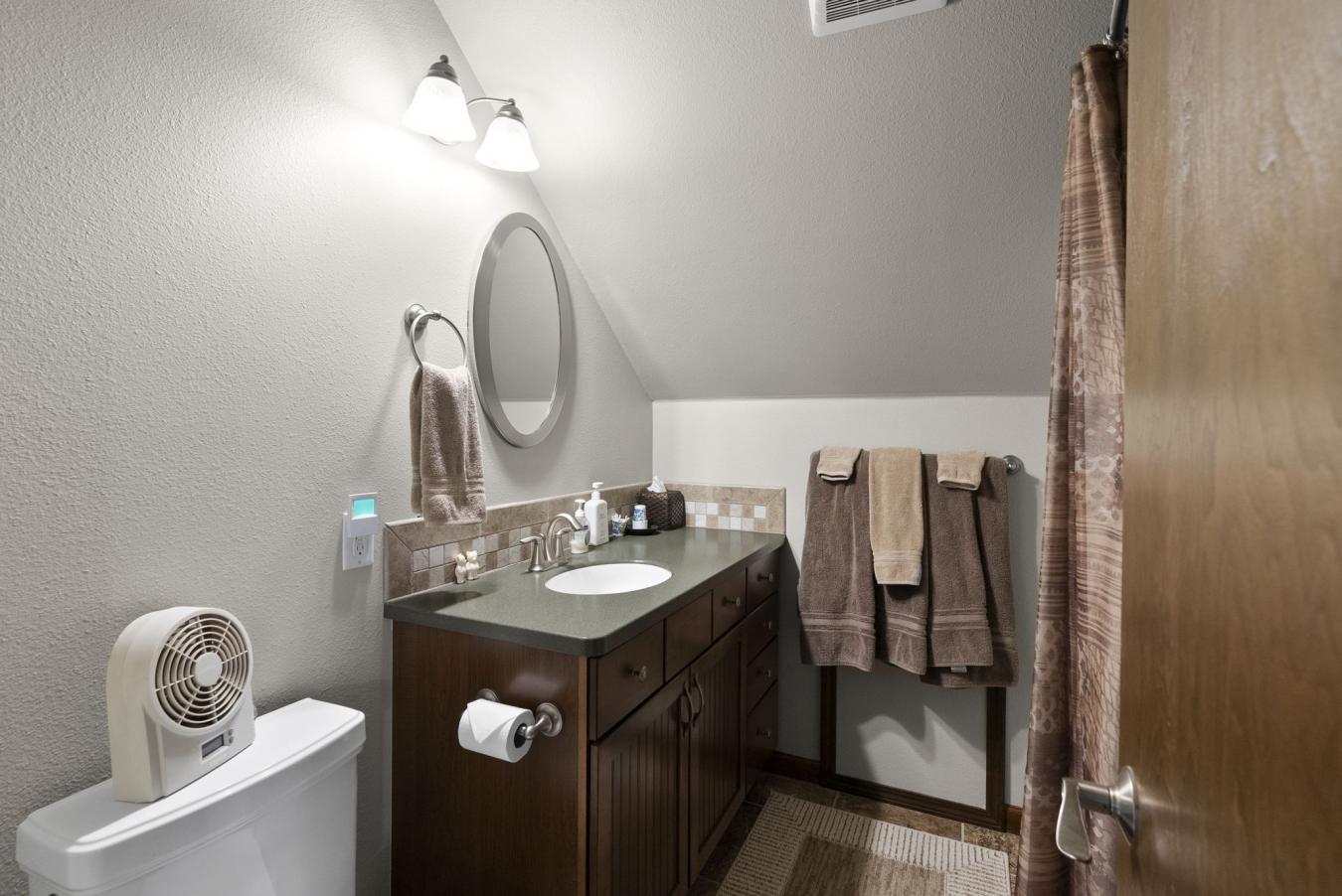 Hayden, Kootenai, 83835, United States, 3 Bedrooms Bedrooms, ,3 BathroomsBathrooms,Residential,For Sale,1871705