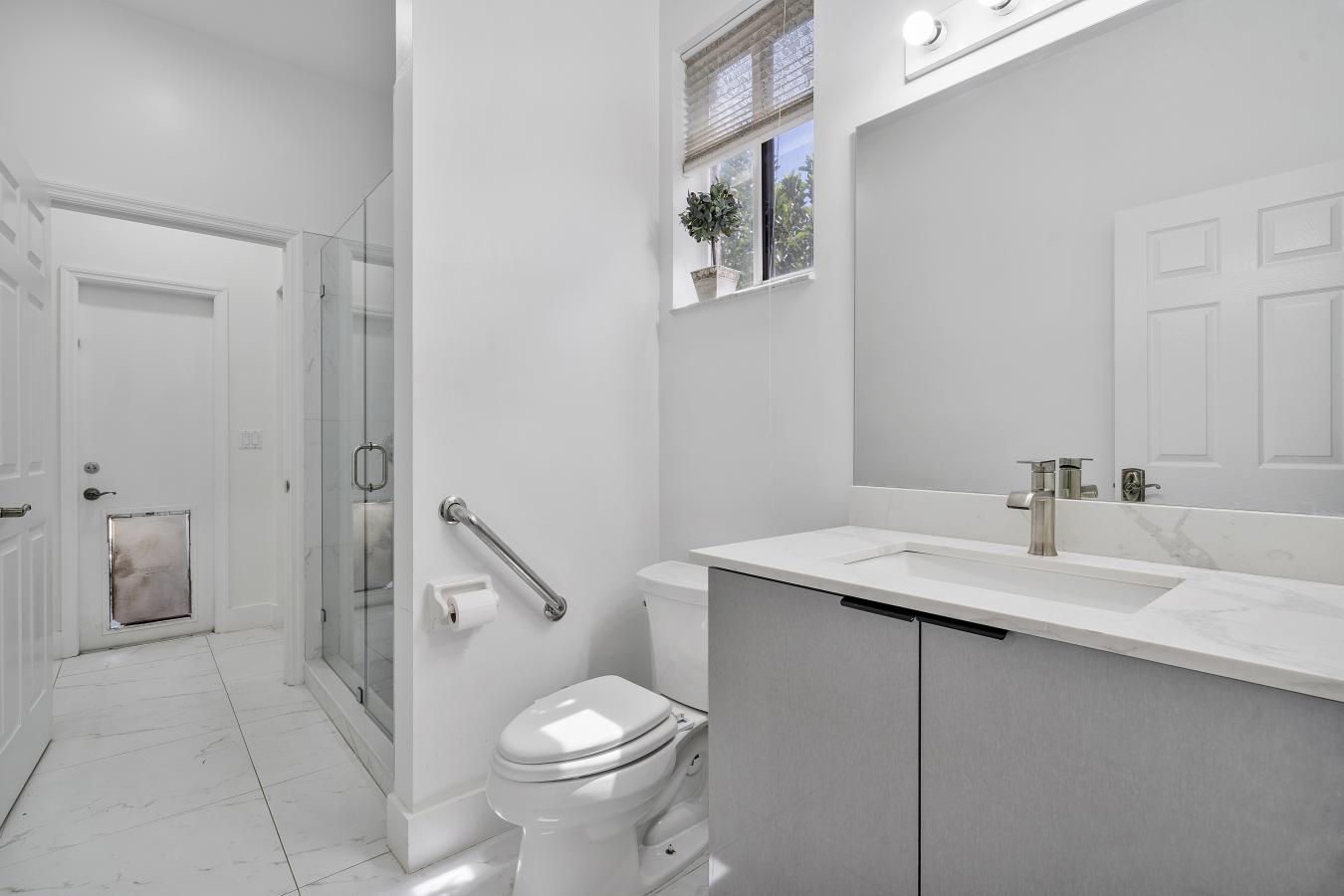 Coral Springs, Broward, 33076, United States, 5 Bedrooms Bedrooms, ,3 BathroomsBathrooms,Residential,For Sale,1880118