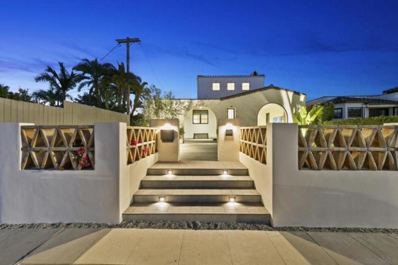 San Diego, California, 92116, United States, 5 Bedrooms Bedrooms, ,3 BathroomsBathrooms,Residential,For Sale,1879906