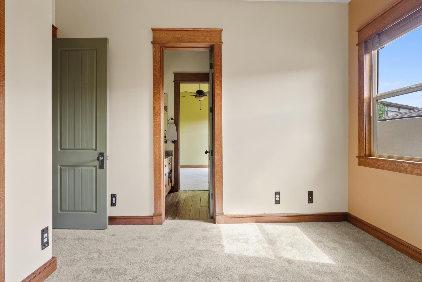 Phoenix, Maricopa, 85050, United States, 3 Bedrooms Bedrooms, ,2 BathroomsBathrooms,Residential,For Sale,1945426