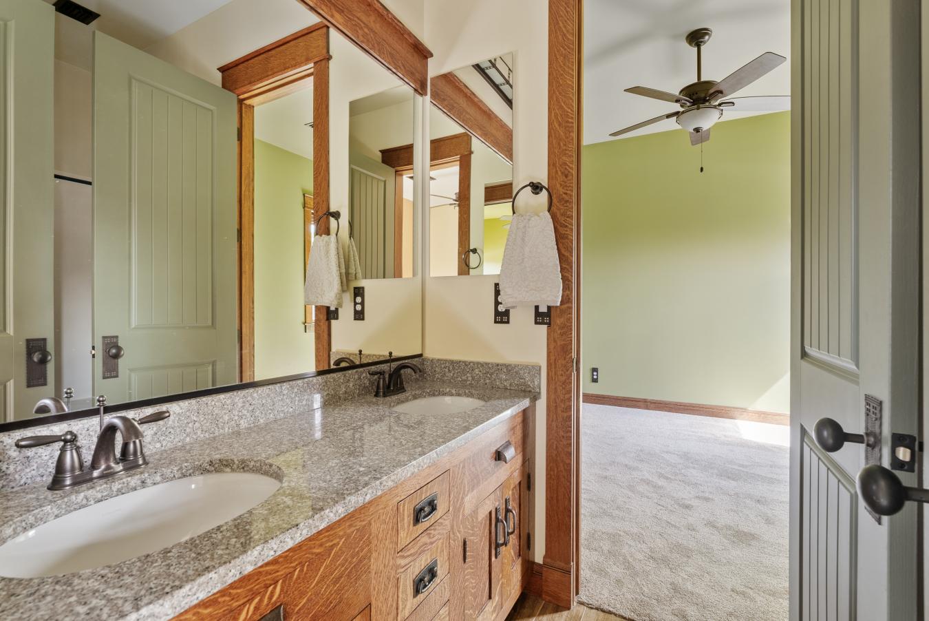 Phoenix, Maricopa, 85050, United States, 3 Bedrooms Bedrooms, ,2 BathroomsBathrooms,Residential,For Sale,1945426