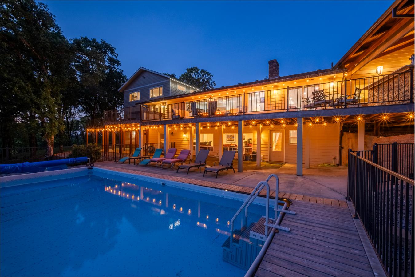 Turner, Marion, 97392, United States, 4 Bedrooms Bedrooms, ,5 BathroomsBathrooms,Residential,For Sale,1969981