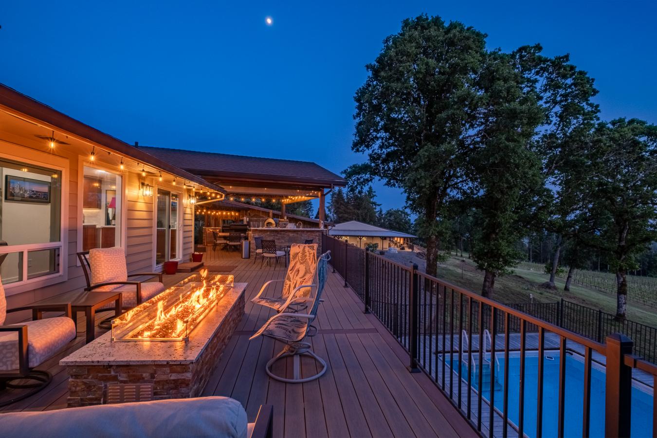 Turner, Marion, 97392, United States, 4 Bedrooms Bedrooms, ,5 BathroomsBathrooms,Residential,For Sale,1969981