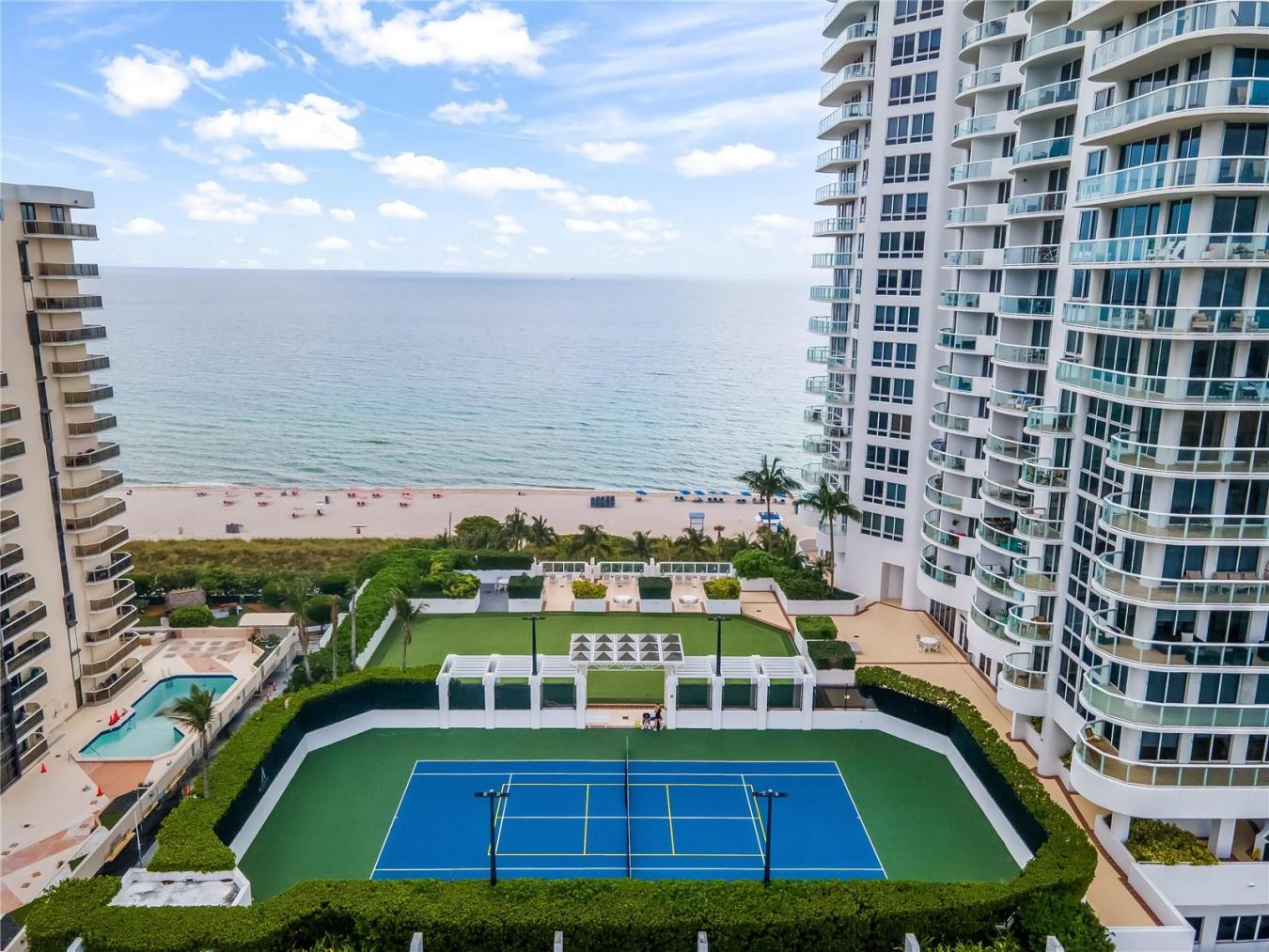 Miami Beach, Florida, 33141, United States, 2 Bedrooms Bedrooms, ,2 BathroomsBathrooms,Residential,For Sale,1871702