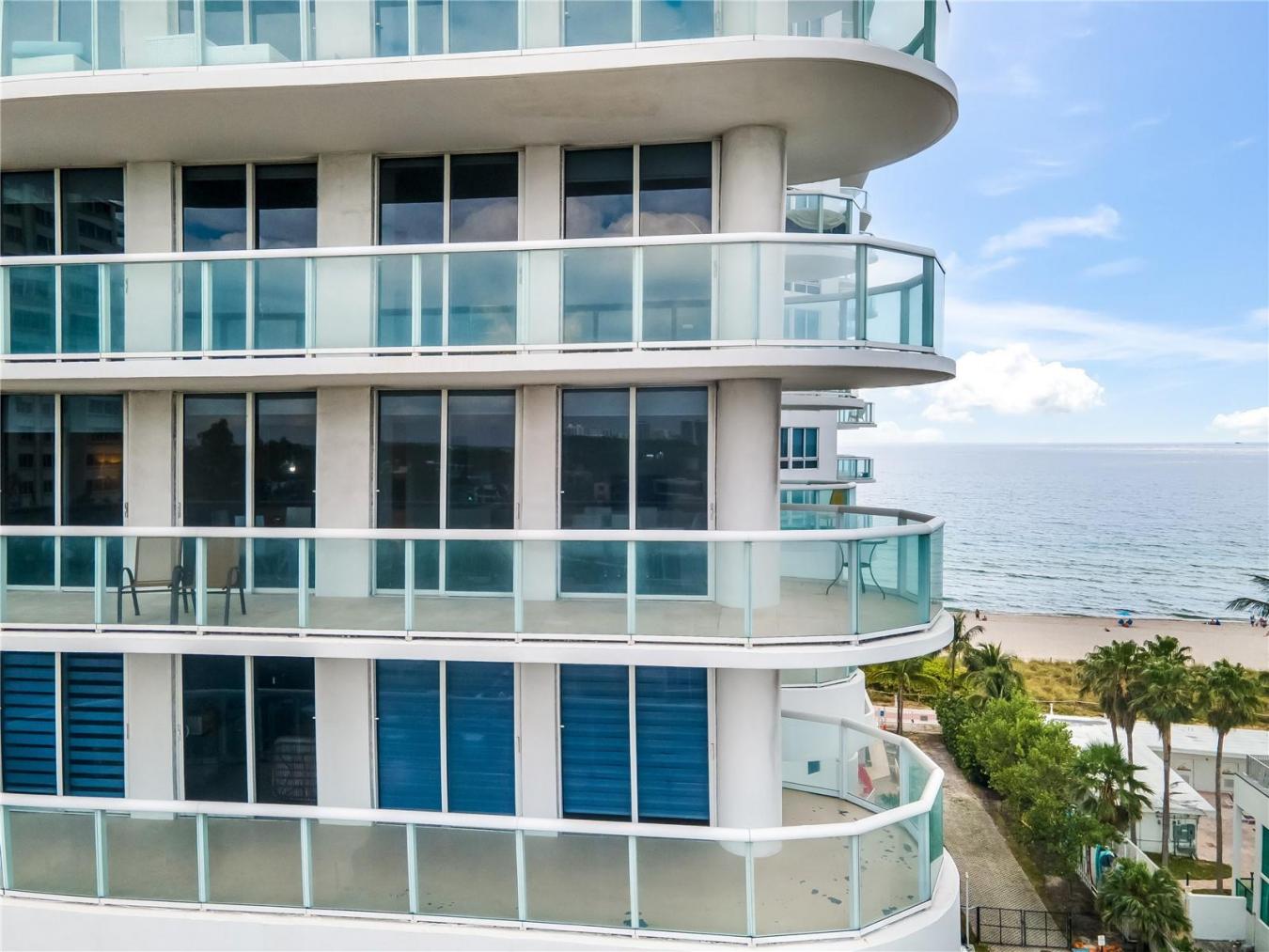 Miami Beach, Florida, 33141, United States, 2 Bedrooms Bedrooms, ,2 BathroomsBathrooms,Residential,For Sale,1871702