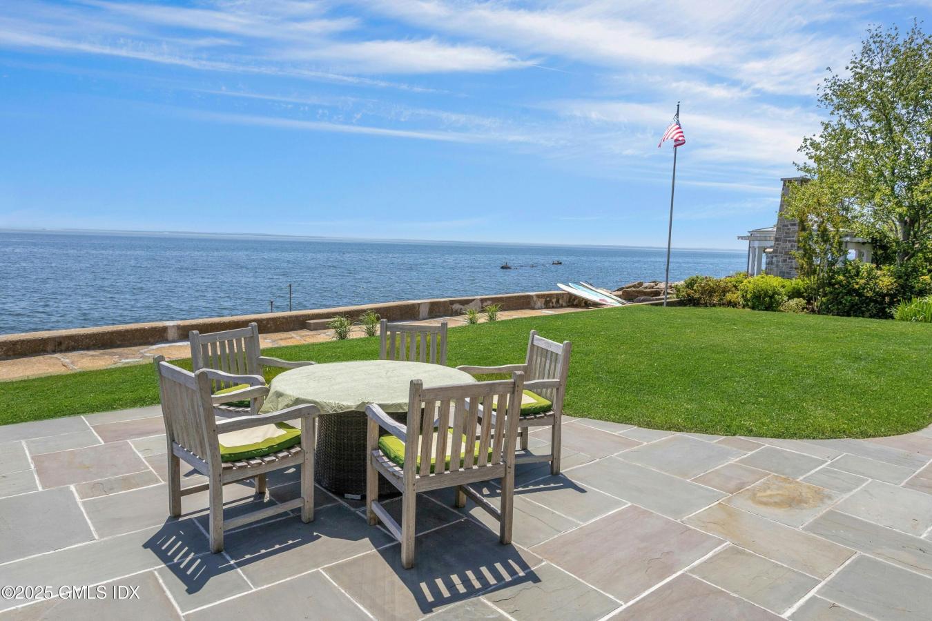 Old Greenwich, Connecticut, 06870, United States, 5 Bedrooms Bedrooms, ,4 BathroomsBathrooms,Residential,For Sale,1871701