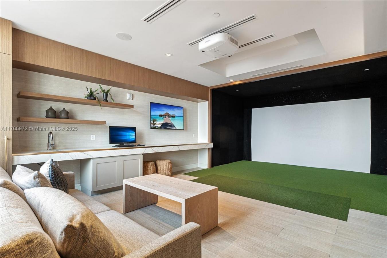 Coral Gables, Florida, 33134, United States, 4 Bedrooms Bedrooms, ,5 BathroomsBathrooms,Residential,For Sale,1871700