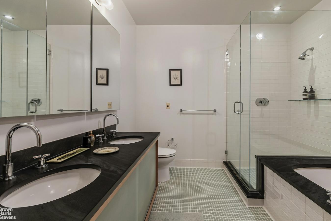 Dumbo, New York, 11201, United States, 2 Bedrooms Bedrooms, ,2 BathroomsBathrooms,Residential,For Sale,1952739