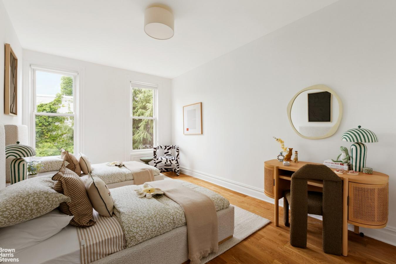Bushwick, New York, 11207, United States, 4 Bedrooms Bedrooms, ,5 BathroomsBathrooms,Residential,For Sale,1944222