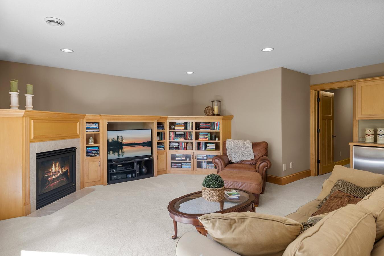 Minnetonka, Hennepin, 55305, United States, 4 Bedrooms Bedrooms, ,4 BathroomsBathrooms,Residential,For Sale,1880107