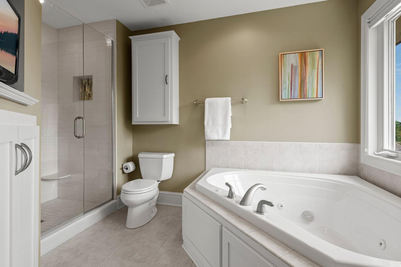 Minnetonka, Hennepin, 55305, United States, 4 Bedrooms Bedrooms, ,4 BathroomsBathrooms,Residential,For Sale,1880107