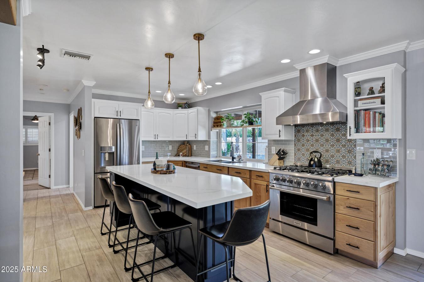 Phoenix, Arizona, 85021, United States, 4 Bedrooms Bedrooms, ,3 BathroomsBathrooms,Residential,For Sale,1880105