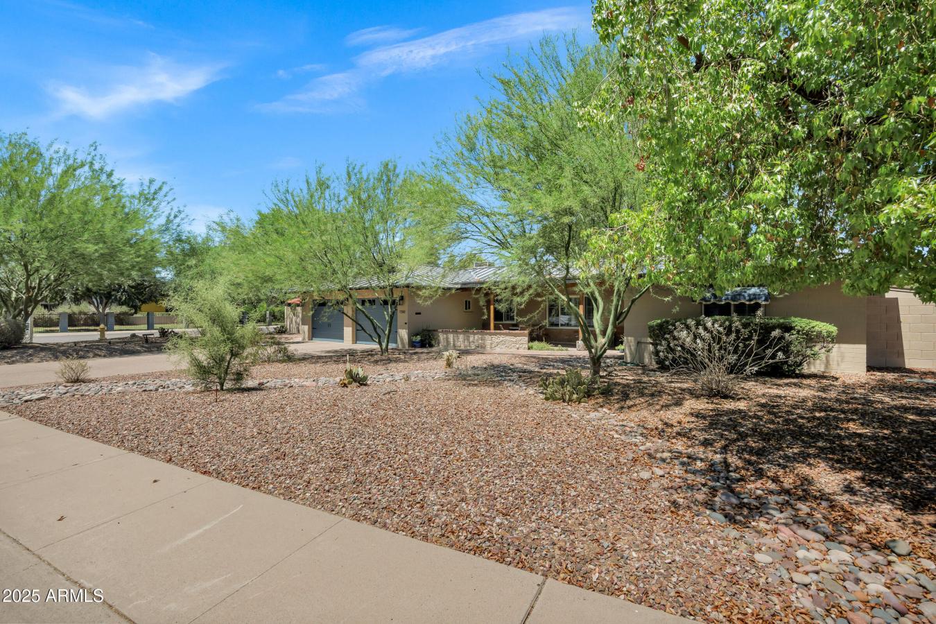 Phoenix, Arizona, 85021, United States, 4 Bedrooms Bedrooms, ,3 BathroomsBathrooms,Residential,For Sale,1880105