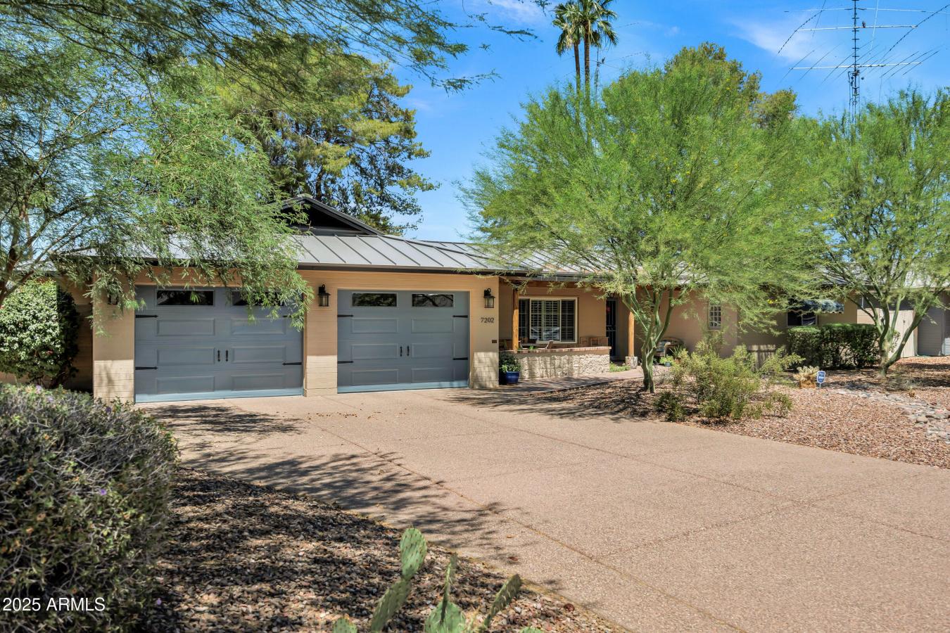 Phoenix, Arizona, 85021, United States, 4 Bedrooms Bedrooms, ,3 BathroomsBathrooms,Residential,For Sale,1880105