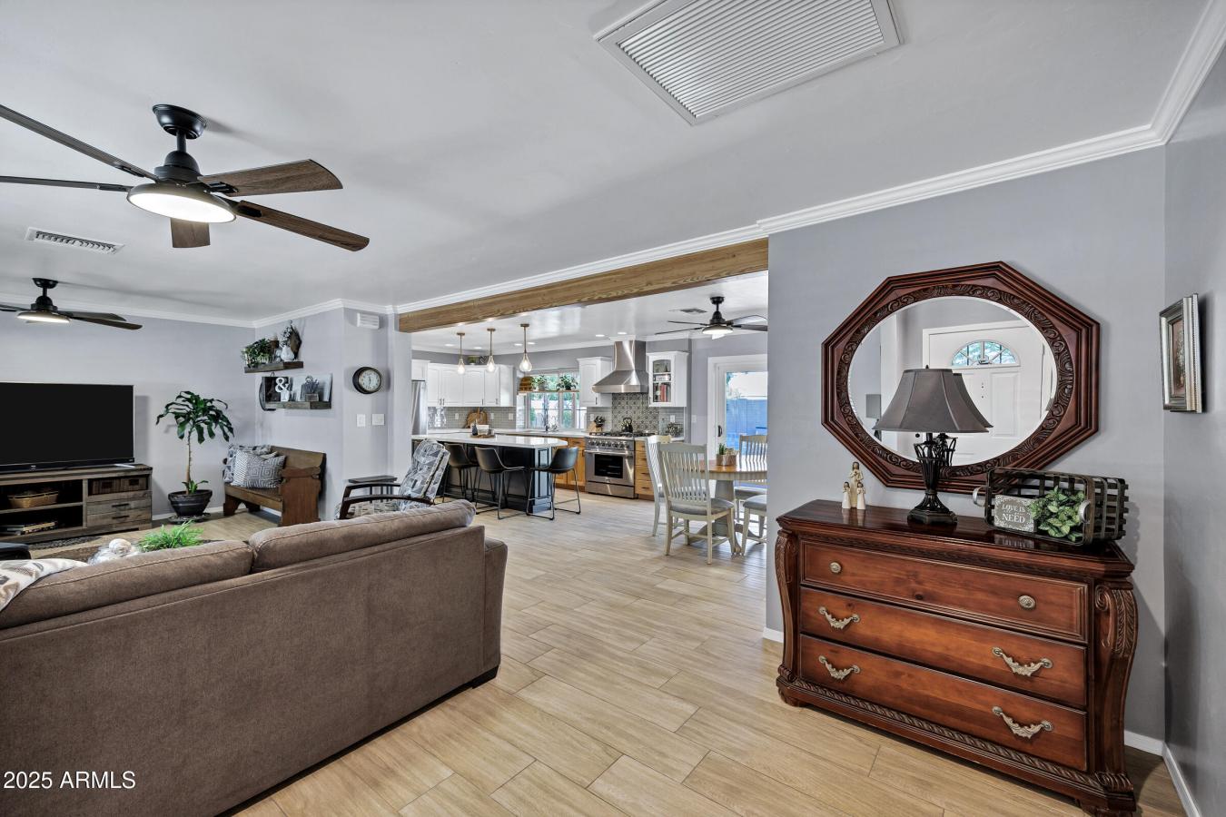 Phoenix, Arizona, 85021, United States, 4 Bedrooms Bedrooms, ,3 BathroomsBathrooms,Residential,For Sale,1880105