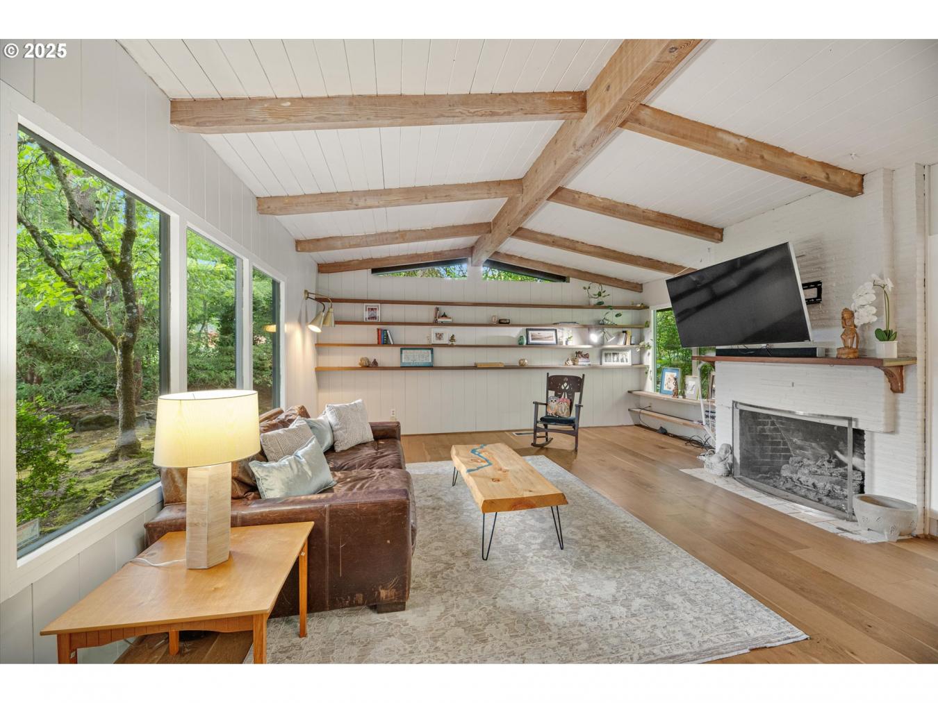 Portland, Oregon, 97210, United States, 3 Bedrooms Bedrooms, ,2 BathroomsBathrooms,Residential,For Sale,1880101