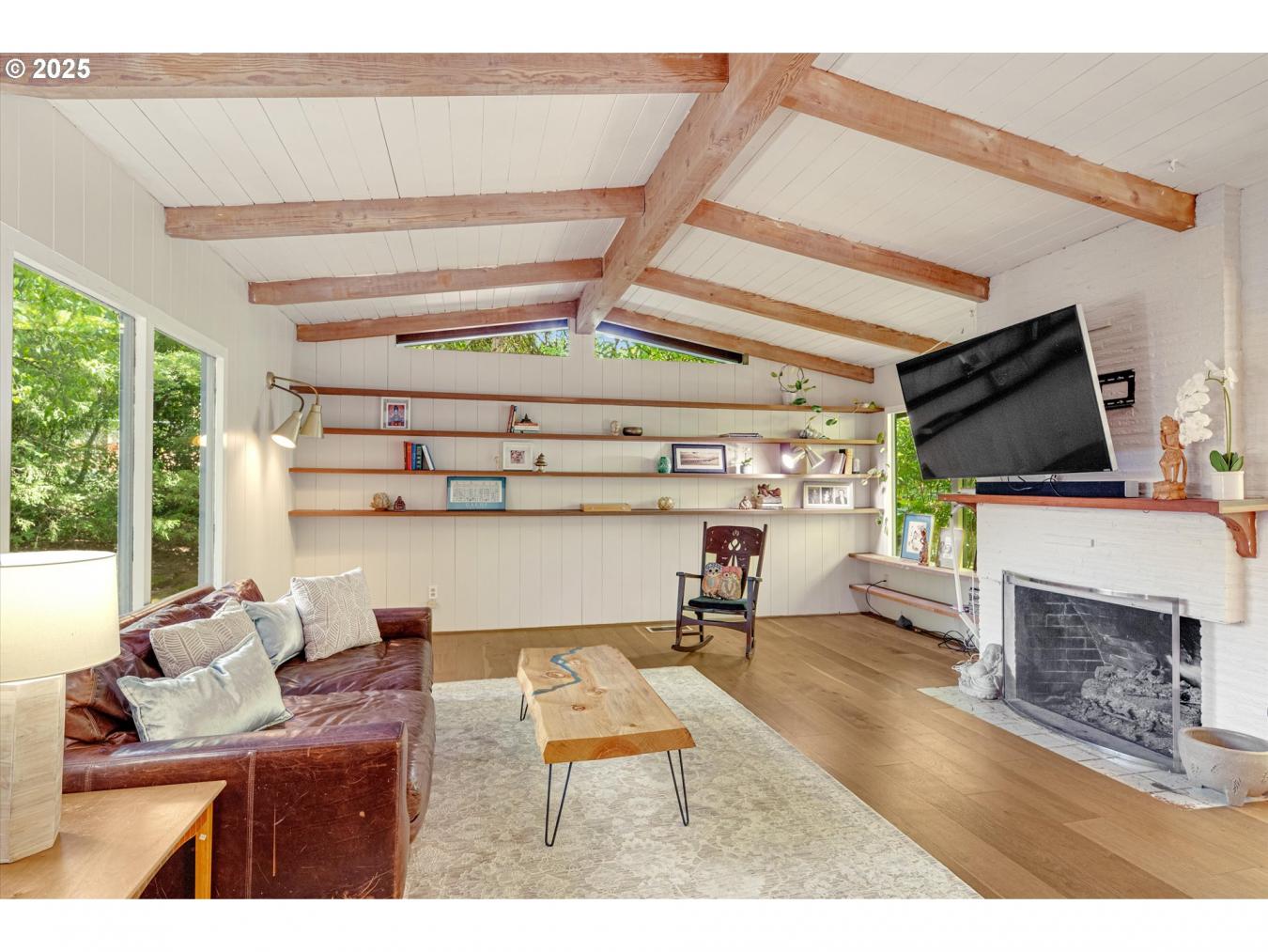 Portland, Oregon, 97210, United States, 3 Bedrooms Bedrooms, ,2 BathroomsBathrooms,Residential,For Sale,1880101