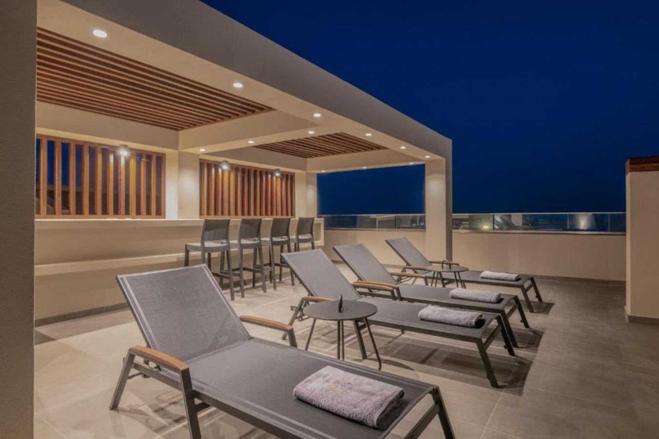 Zakynthos Town, Greece, 5 Bedrooms Bedrooms, ,5 BathroomsBathrooms,Residential,For Sale,1880099