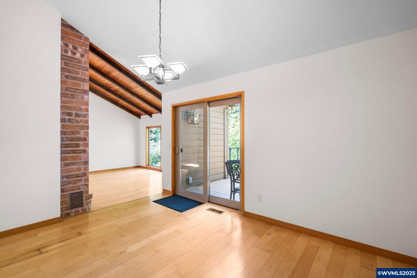 West Linn, Oregon, 97068, United States, 4 Bedrooms Bedrooms, ,3 BathroomsBathrooms,Residential,For Sale,1880093