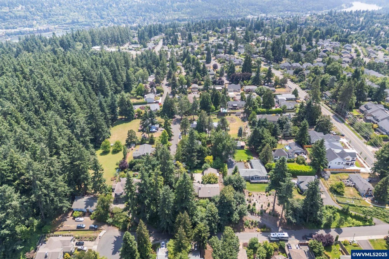 West Linn, Oregon, 97068, United States, 4 Bedrooms Bedrooms, ,3 BathroomsBathrooms,Residential,For Sale,1880093
