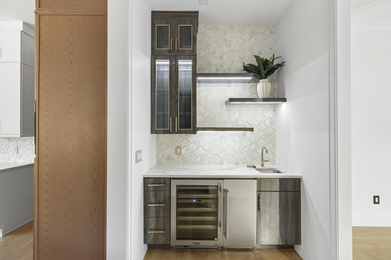 Old Westbury, Nassau, 11568, United States, 5 Bedrooms Bedrooms, ,5 BathroomsBathrooms,Residential,For Sale,1871681