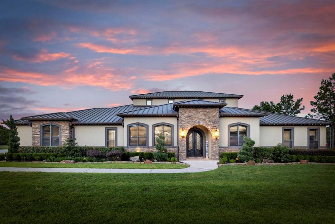 Montgomery, Texas, 77316, United States, 4 Bedrooms Bedrooms, ,4 BathroomsBathrooms,Residential,For Sale,1880273