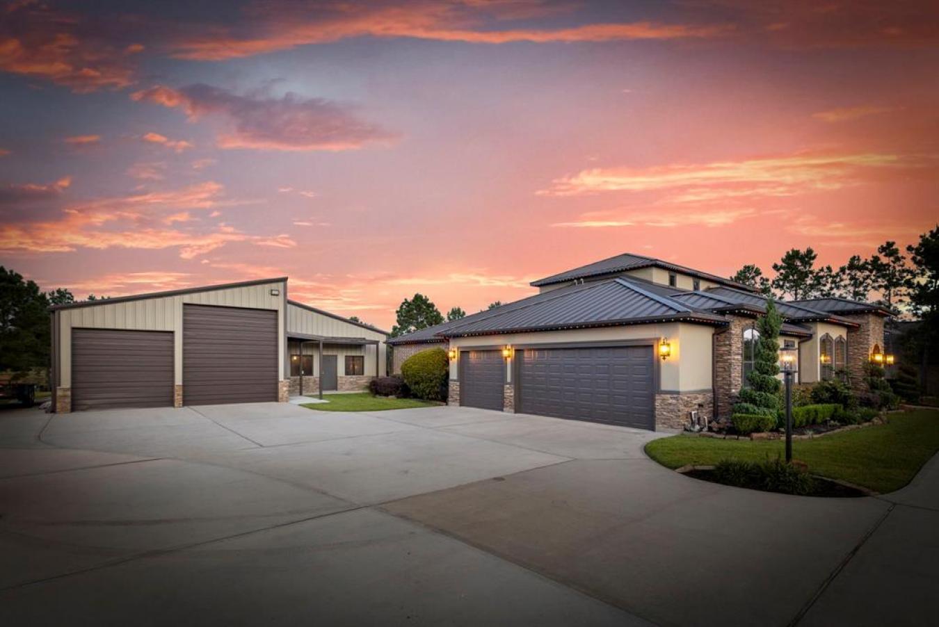 Montgomery, Texas, 77316, United States, 4 Bedrooms Bedrooms, ,4 BathroomsBathrooms,Residential,For Sale,1880273